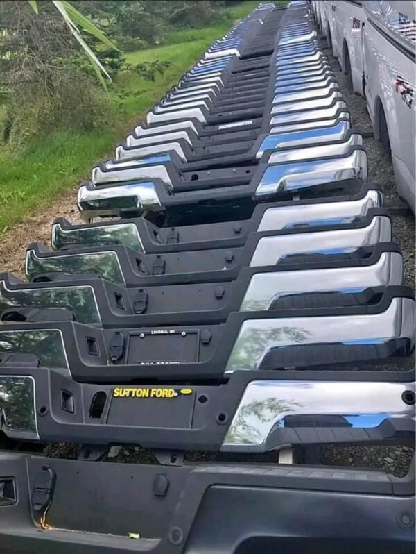 Rear Bumpers in stock, for all trucks GMC, Chevy and Silverado, F150/ F250/ F350/ F450