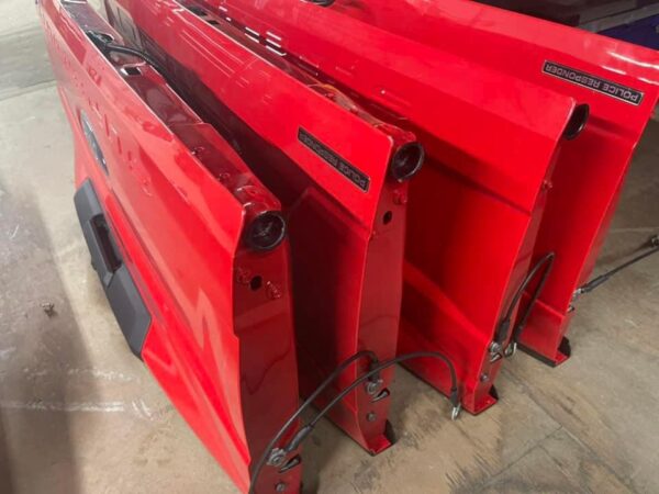 All trucks tailgate available in stock 2017 -2024 F250/350/450 / Chevy / dodge Tailgates $400 per item In Stock 2019-2024 F250/350/450 Tailgates Brand new take offs - Image 10